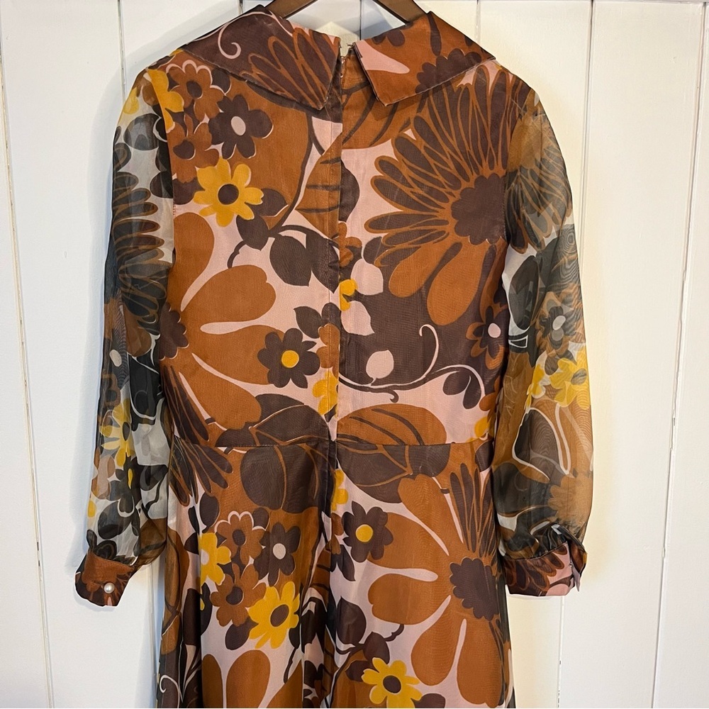 Vintage A Dress Town Original Brown Floral Maxi Dress. - Picture 8 of 10